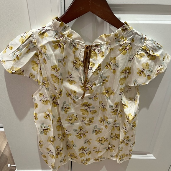 NWT Doen Yvie Floral Blouse Top Gold Frolicking Floral - Picture 4 of 5